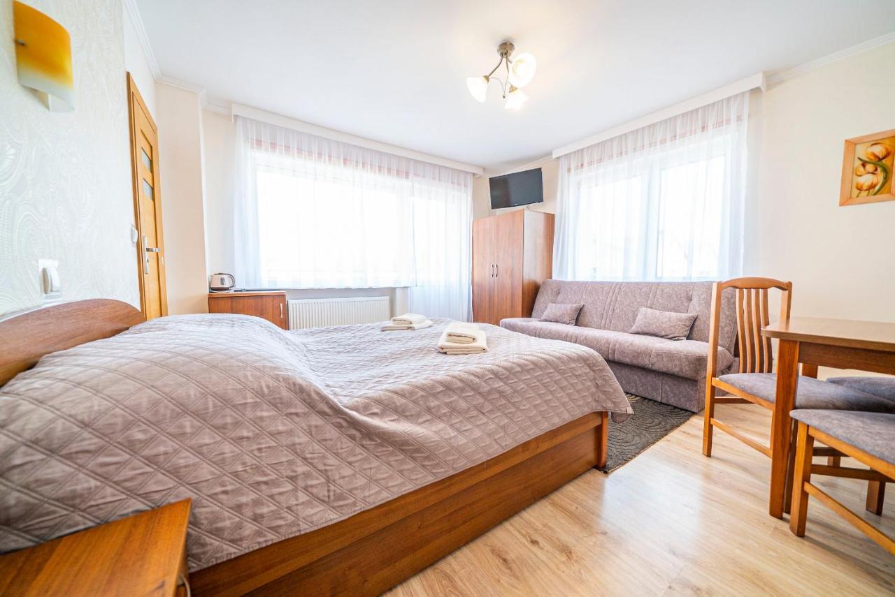 Willa Lucja Blisko Plazy Wladyslawowo Bagian luar foto